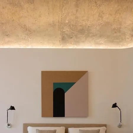 Mirabilis Relais בית הארחה *