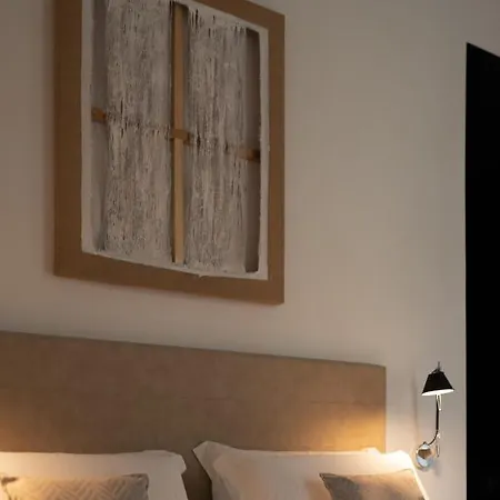 Affittacamere Mirabilis Relais 4*