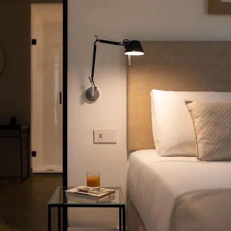 Affittacamere Mirabilis Relais 4*